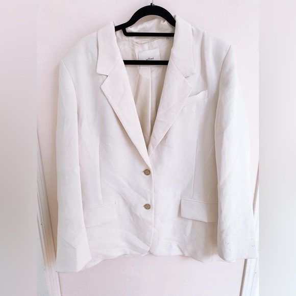 Aritzia Wilfred Francis Blazer - Picture 3 of 11
